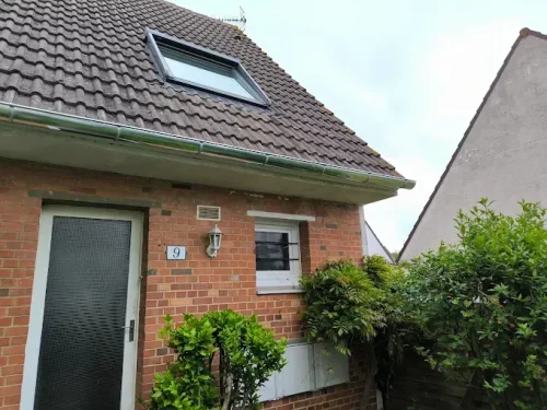 rénovation toiture Amiens, travaux toiture Somme, zinguerie Amiens, pose Velux Amiens, artisan couvreur Rumigny, réparation toiture.